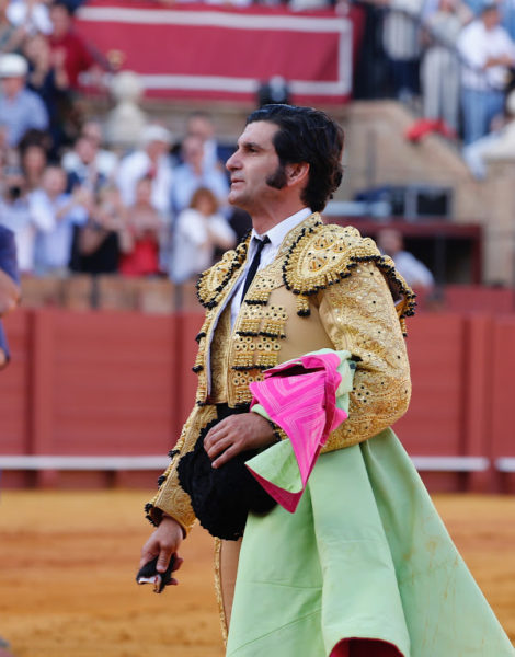 Morante de la Puebla coupe une nouvelle oreille à son premier toro